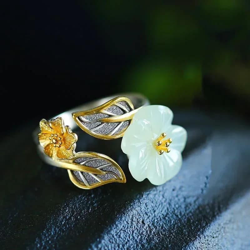 925 Argento Bianco Hetian Giada Fiore Anello regolabile Gioielli Zircone Regali di fascino Amuleto di cristallo Uomo Donna Calcedonio Moda