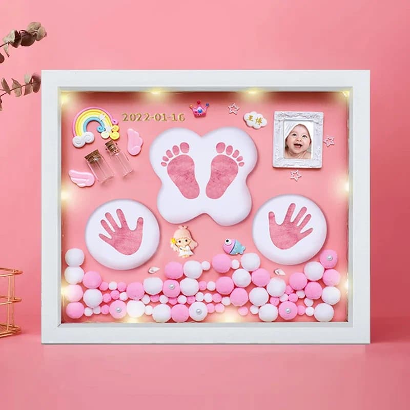 Memorial frame in clay with full moon-shaped print and feet, creative gifts for newborns, one year's 100 days