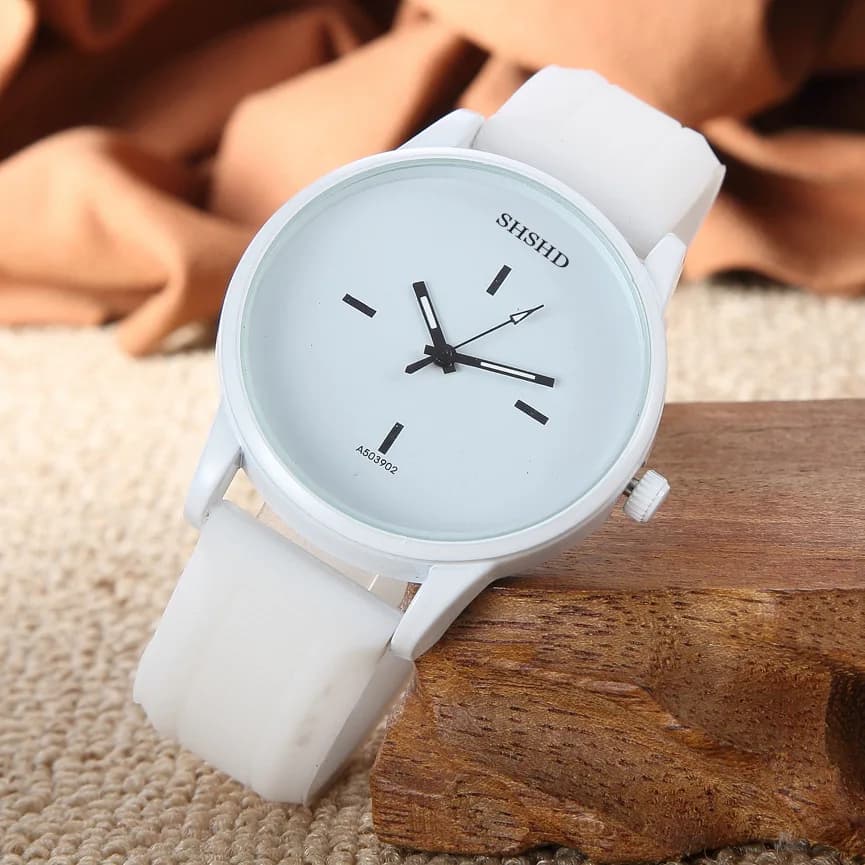Nuovo cinturino in Silicone morbido Jelly Simple Fashion orologio al quarzo per donna uomo Ladies Lovers Watch Black White coppia Watch Relogio