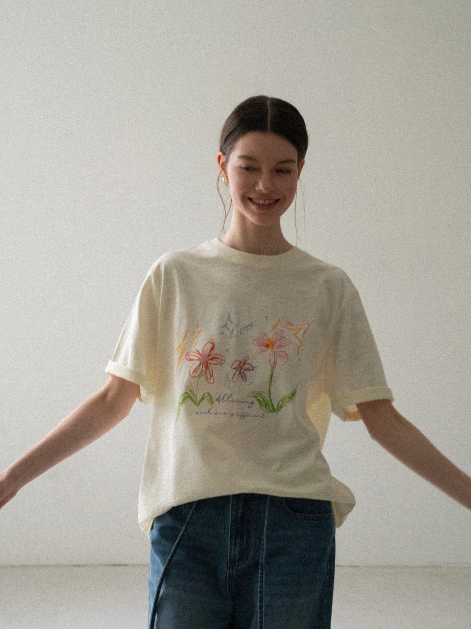 EGGKA Summer Casual Loose Short Sleeve T-shirt Women's round Neck Flower Print Top Breathable Comfortable Versatile Shoulder-...