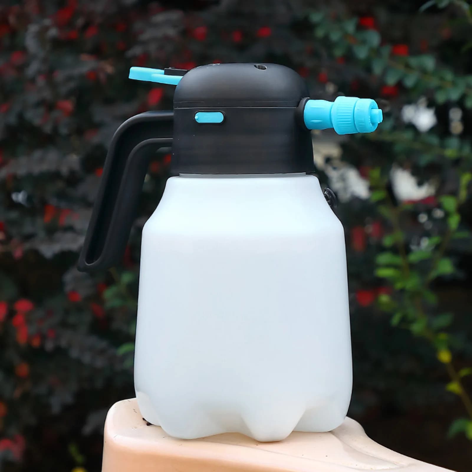 2000mAh 1.8L foam spray bottle PP wireless pressurized foam spray for garden washing car