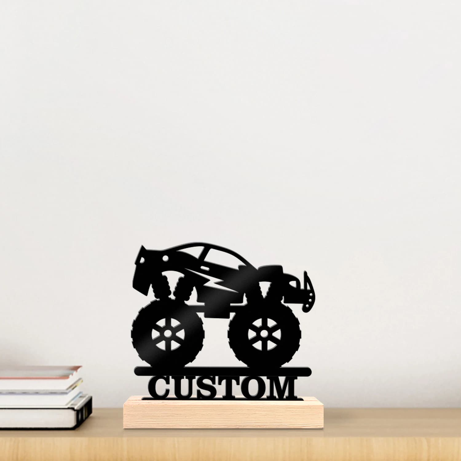 1pc Interesting Desktop Metal Statues Custom Name With Wooden Base Room Decorations, Bar Counter Decorations