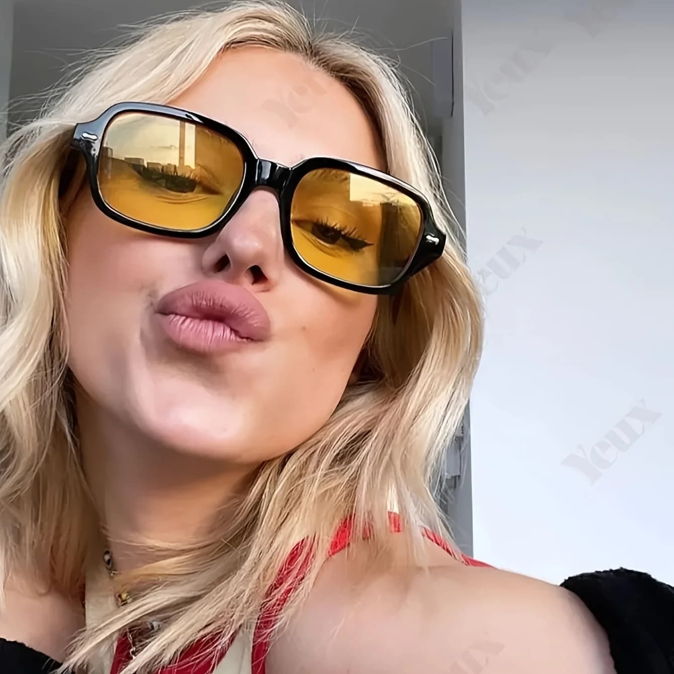 A pair of retro square glasses with anti-blue polycarbonate lenses - yellow tone, unisex, suitable for driving and reading - retro glasses accessories