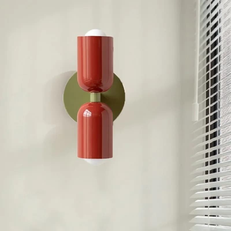 Lampada da parete a LED nordica Moderna Macaron Applique decorative per camera da letto Comodino Studio Soggiorno TV Sfondo E27 Apparecchi di illuminazione