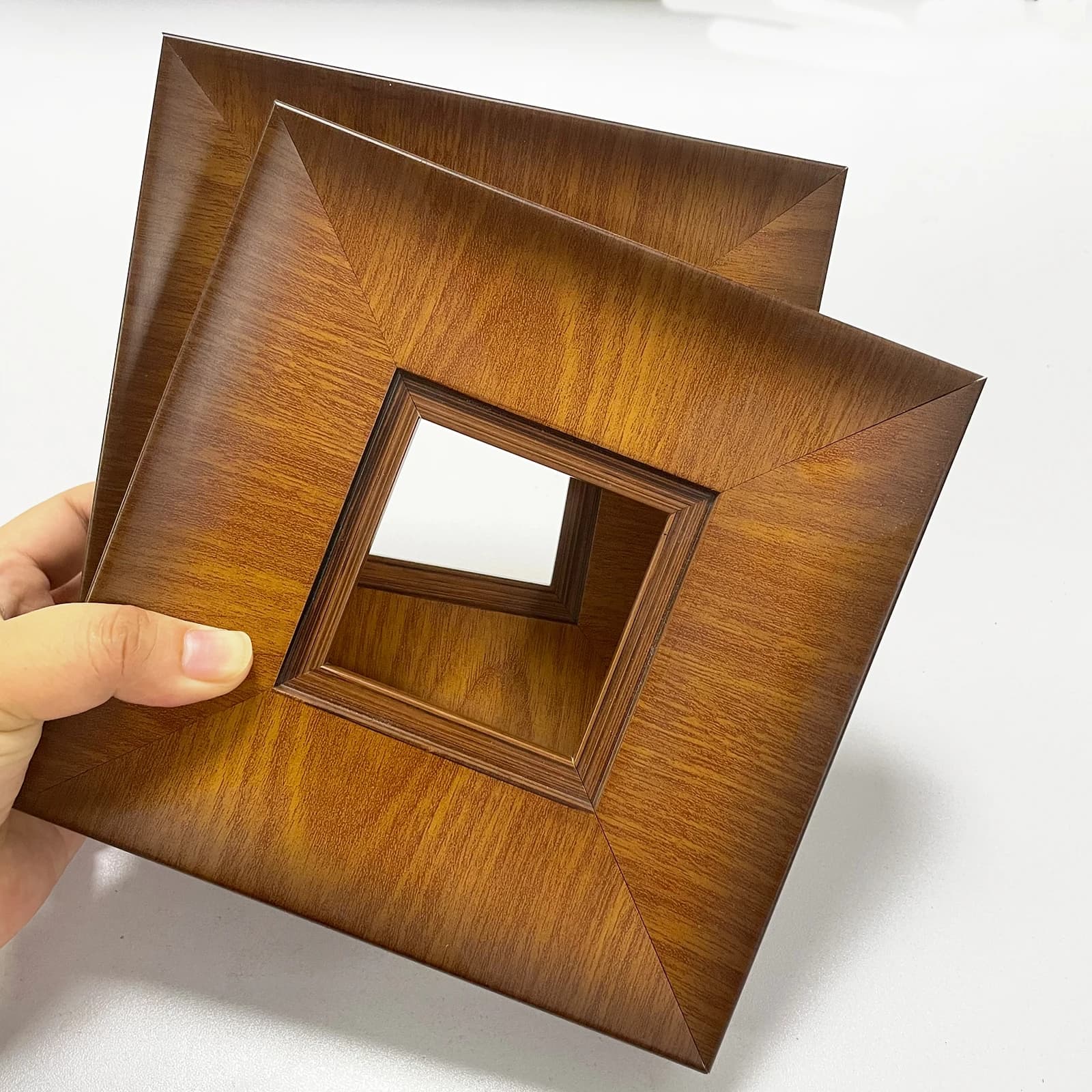 Hot Selling Solid Wood Photo Frames 31H*51.5Wmm Digital Printing Plexiglass Backboard Original Simple Classic Design for Wall