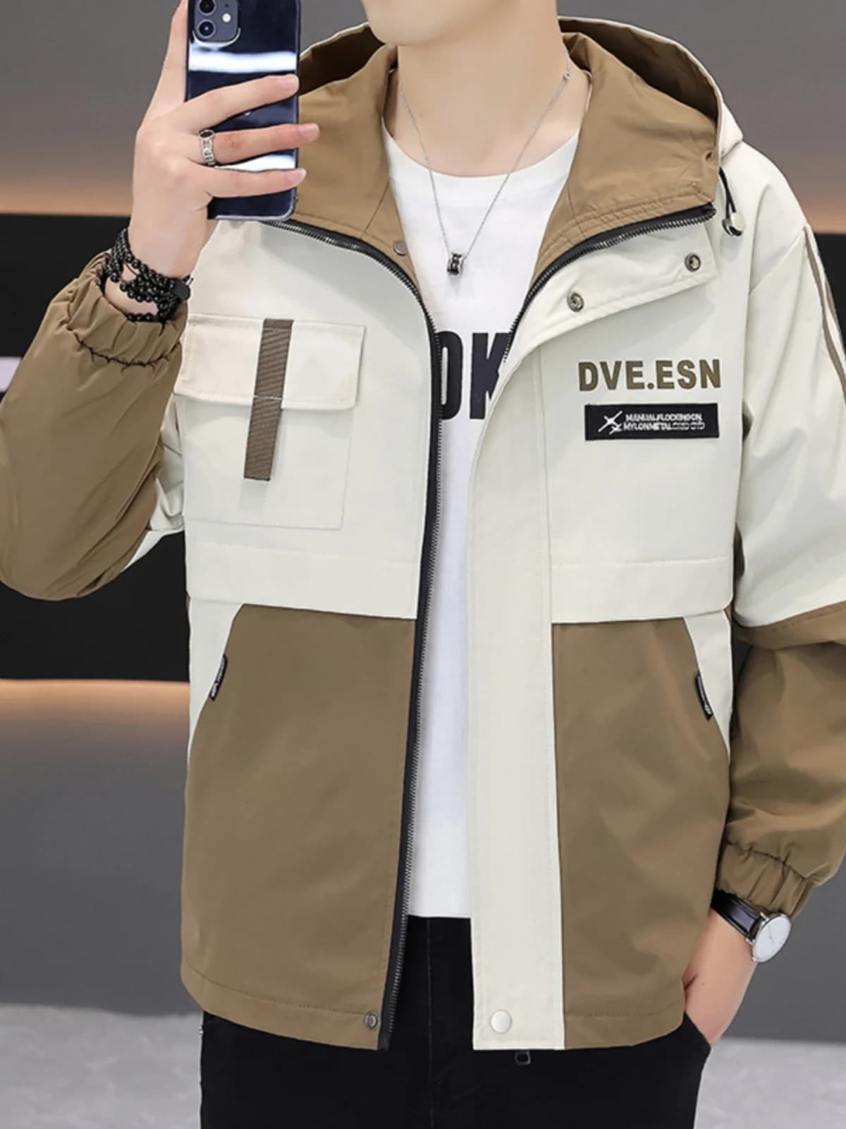 Giacca Casual con Cappuccio da Uomo, Moda Primavera-Autunno, Abbigliamento Sportivo Urbano in Poliestere e Nylon, Manica Lunga con Chiusura a Cerniera