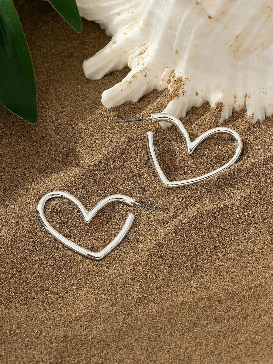 Heart Shape Hoop Earrings For Women Smooth Metal Fashion Jewelry Daily Party Wear