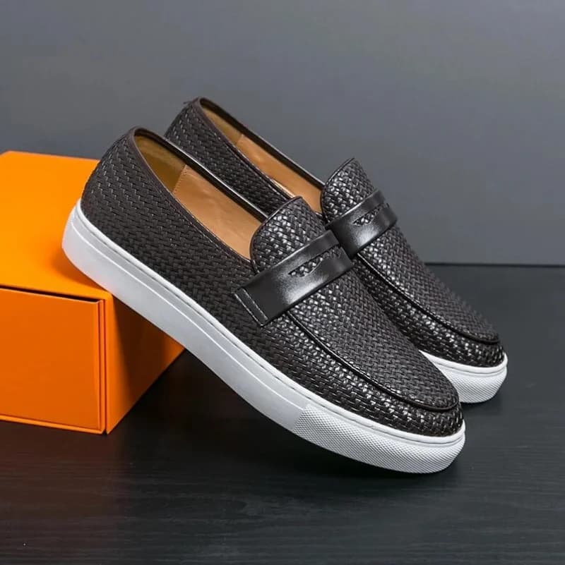 Fashion Slip On Loafers Men Shoes Board Soft Casual Leather Shoes Men Sneakers Party Weave Pattern Shoes For Man Flat