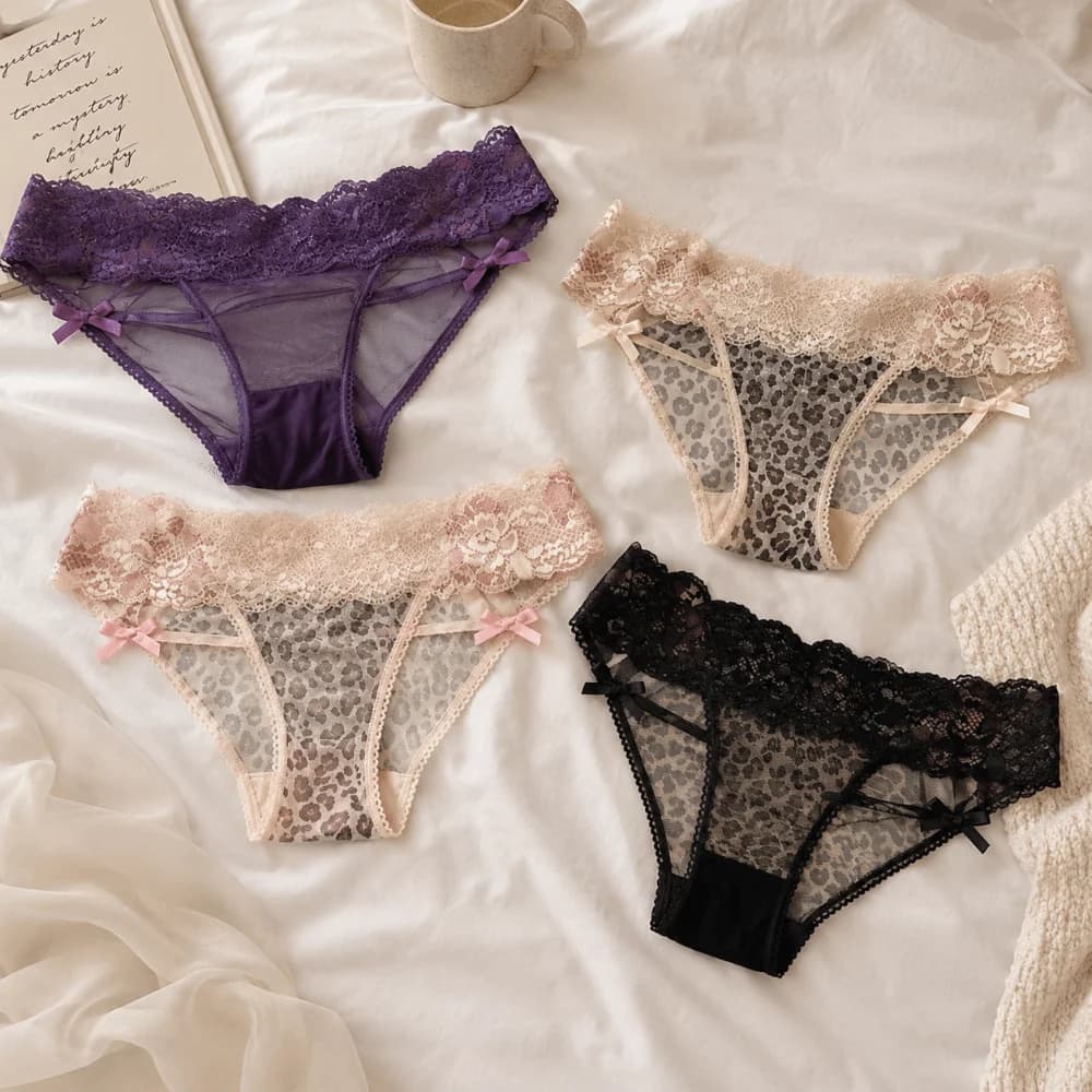 New Seamless Triangle Underwear Hollow Out Mesh Transparent Lace Panties Lingerie Thin Leopard Print Briefs Daily Wear