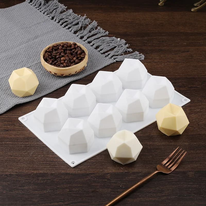 8 Cubo di Rubik Irregolare Candele Stampi In Silicone FAI DA TE Cioccolato Dessert Torta Strumenti di Cottura Sapone Fatto A Mano Gesso Resina Mestiere Stampi