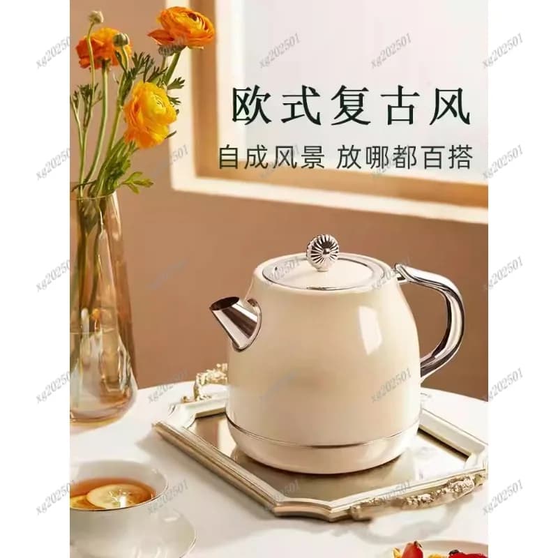 1.5L 220V Electric Kettle with Stainless Steel Interior, Rapid Heating for Domestic Use