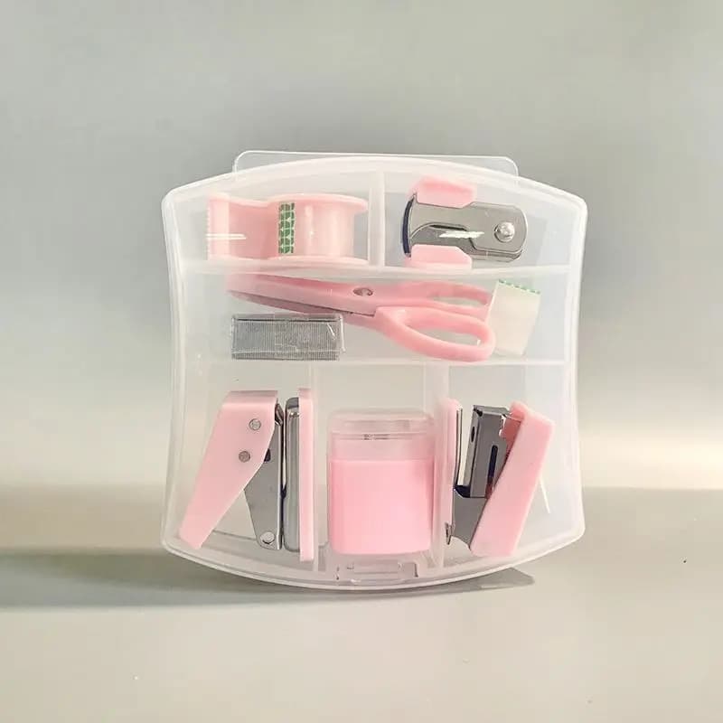 Set di 8 Mini Articoli per Ufficio con Custodia Portatile - Include Forbici, Nastro Adesivo, Astuccio, Perforatore e Graffette