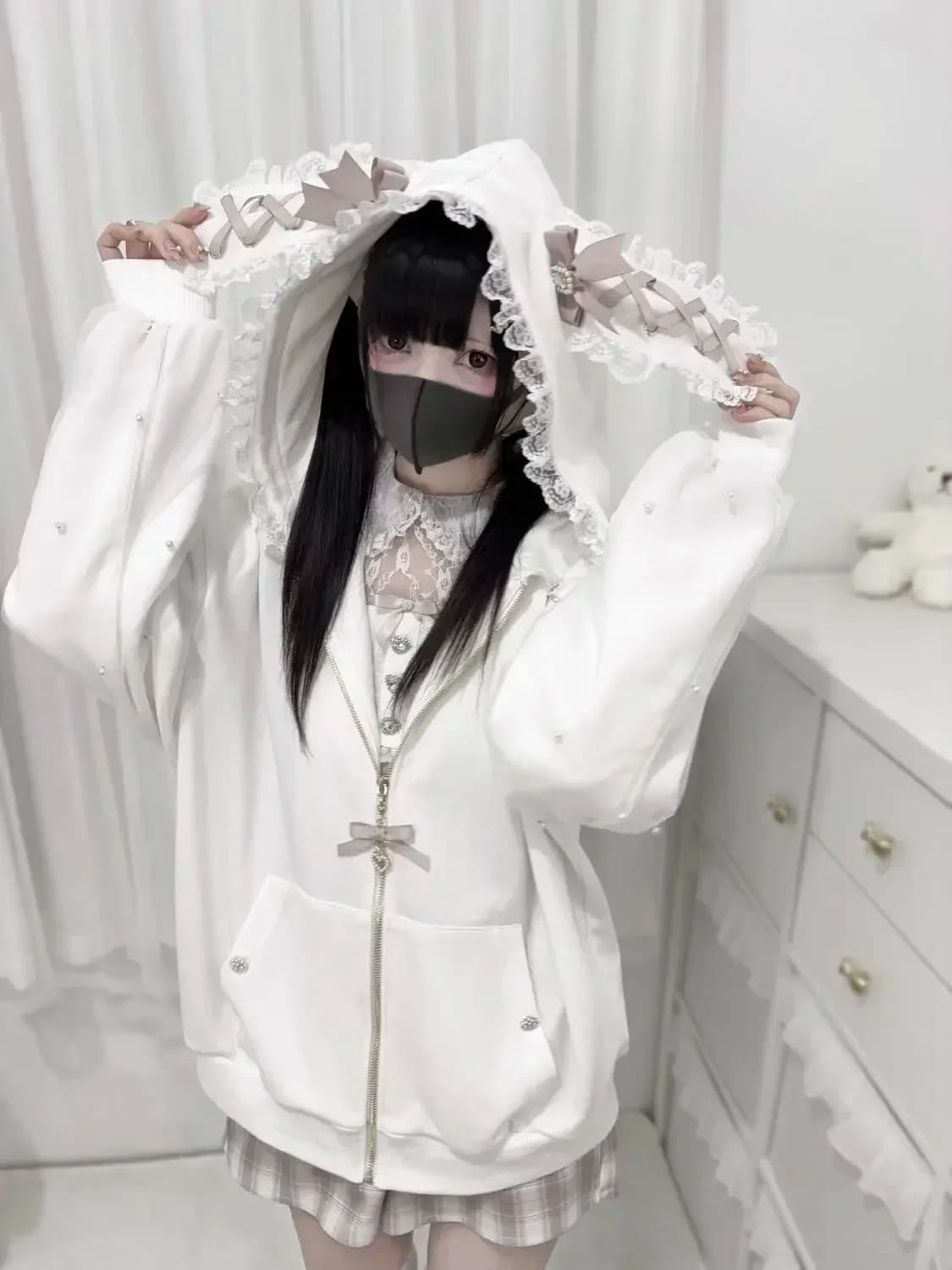 Japanese Kawaii Bunny Ear Hoodie Women Sweet Lace Rabbit's Ears Lolita Style Zipper Jackets Harajuku Kawaii Lace Bow Zipper Coat