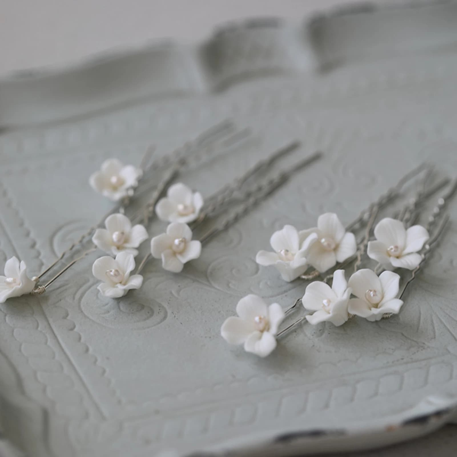 Elegante Fermaglio per Capelli in Ceramica con Perla d'Acqua Dolce per Donne, Accessori per Capelli a Forma di U per Matrimoni, Fermaglio per Capelli per Feste Nuziali