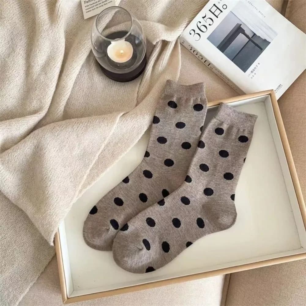 Soft Thick Mid-Calf Crew Socks Mid-Calf Length Versatile Design Polka Dot Socks Polka Dot Pattern Warm Winter Socks