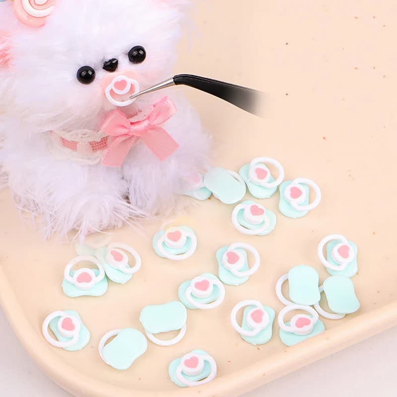5 Pezzi Mini Ciucci Adorabili per Bambole, Accessori per Casa delle Bambole, Giocattoli per Bambini