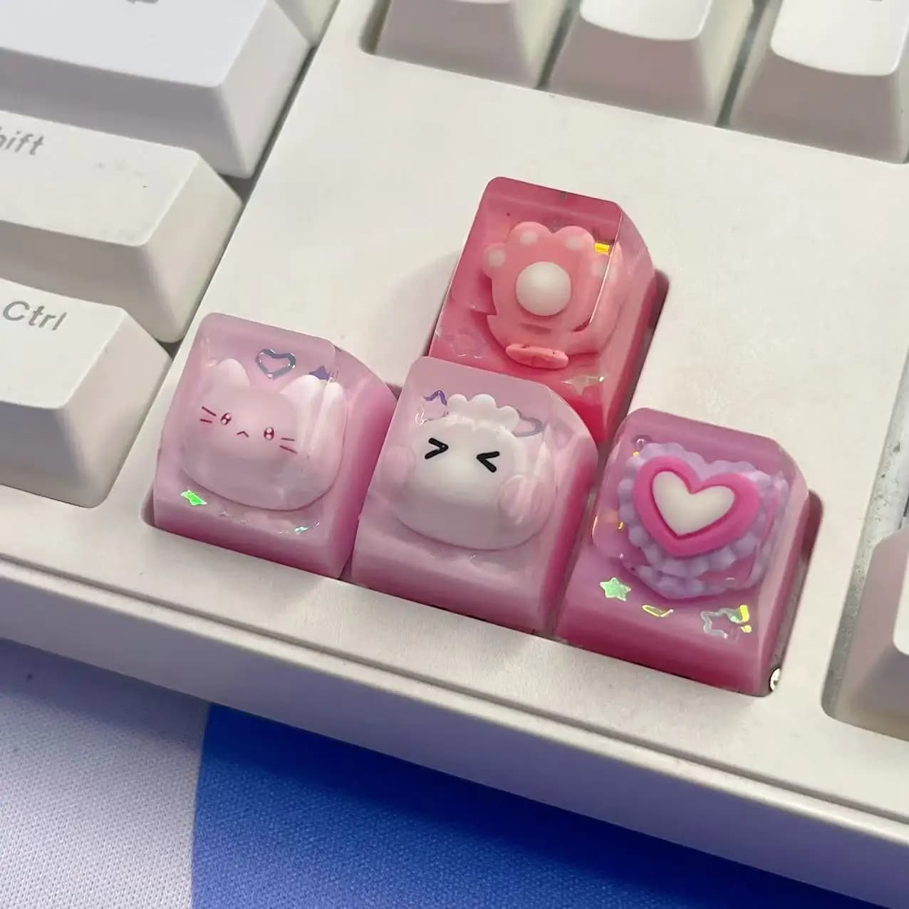 Make yourself cute pink cat head keycap cat claw game keyboard mechanics transparent resin glitter ESC key to couple gift keycap