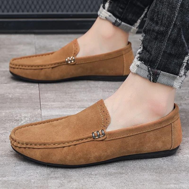 Nuove Scarpe Casual da Uomo Primavera Autunno in Pelle Scamosciata Opaca, Modello Slip-on Trendy per Giovani