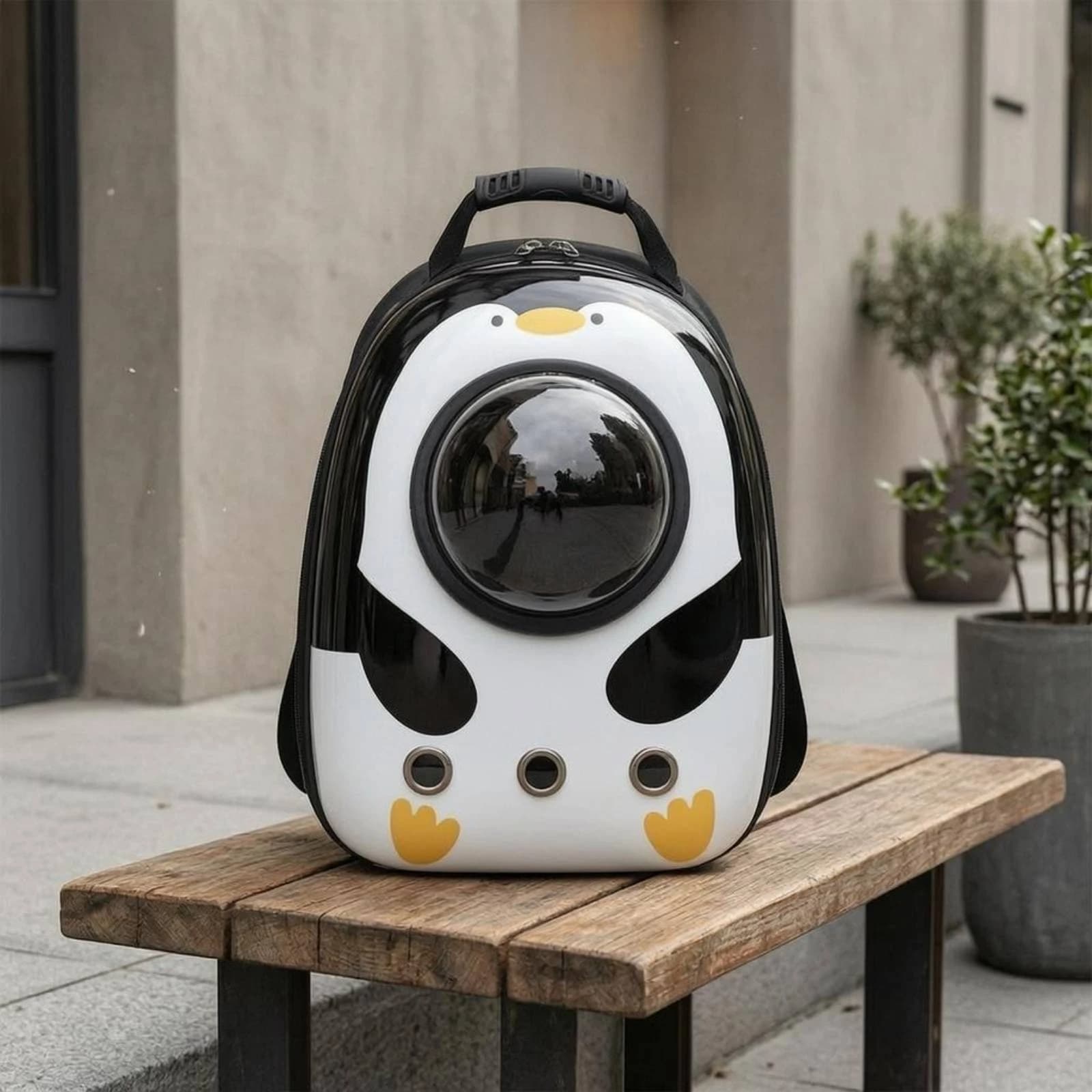 Space Capsule Pet Backpack Ventilated Space-Capsule Pet Carrier Bubble Backpack Carrier Black Trim Breathable