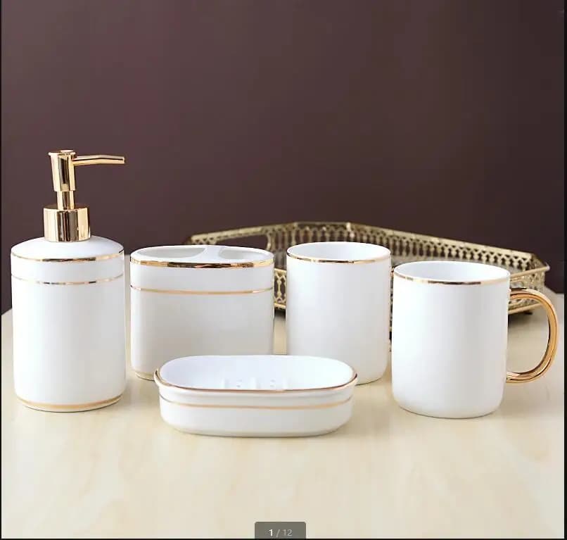 Set da Bagno con Strisce Dorate, Accessori in Ceramica, Dispenser per Gel Doccia, Sapone Liquido, Portasapone, Erogatori Portatili