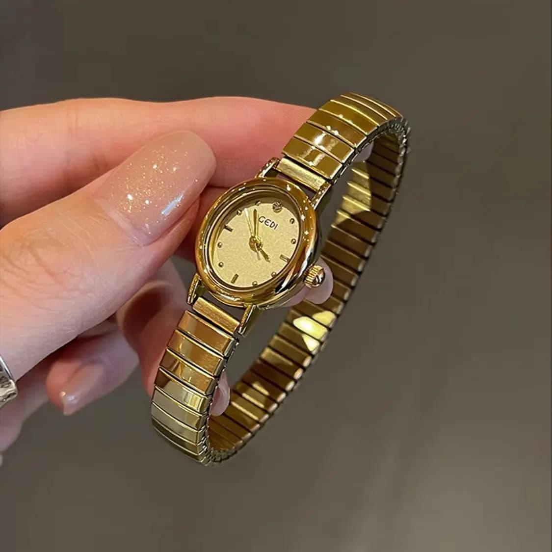 Vintage Tiny Round Dial Women Watch Stainless Steel Bracelet Quartz Wristwatch Minimalist Ladies Clock Gift Reloj De Mujer
