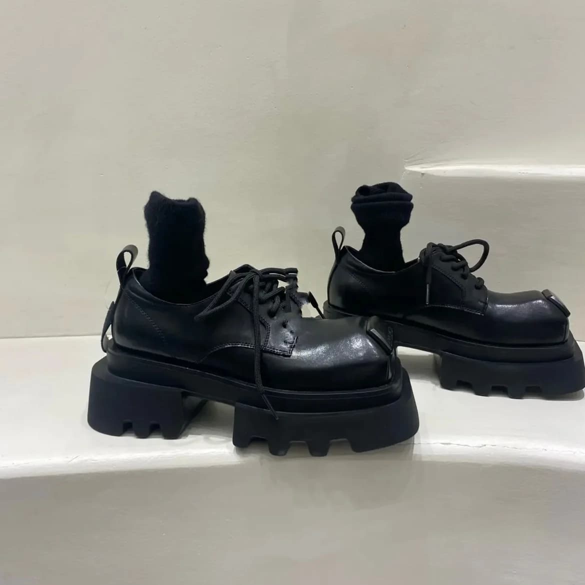 Women's Moccasins with square tip in real leather 6 cm Black stringed shoes with thick sole Fashion 2026 New spring shoes