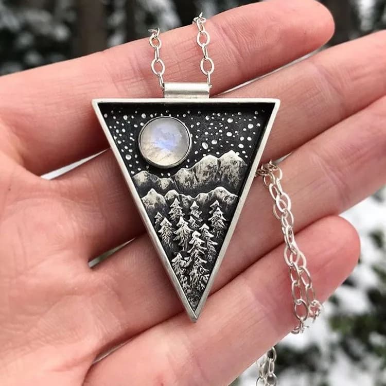 Plain cross-border moon forest moonstone pendant necklace women's retro inverted triangular collarbone chain pendant wholesale