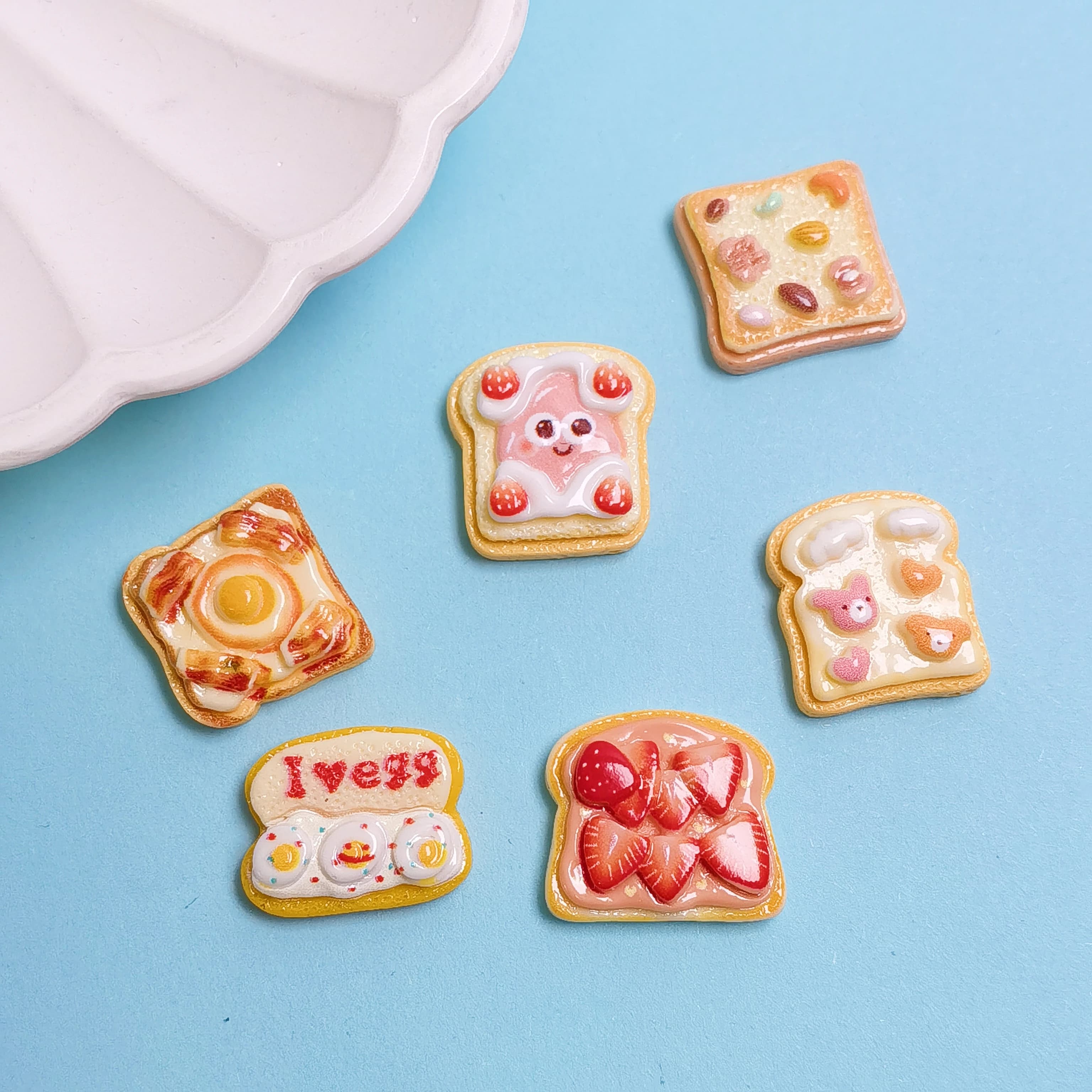 Assorted Strawberry Toast Resin Accessories DIY Scrapbook Frame Hairpin Craft Flatback Phone Case Dollhouse