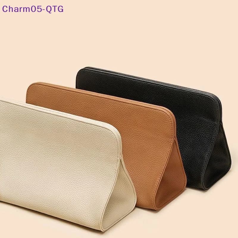NEW travel case for hair dryer and iron: a hypoallergenic organizer for your makeup tools