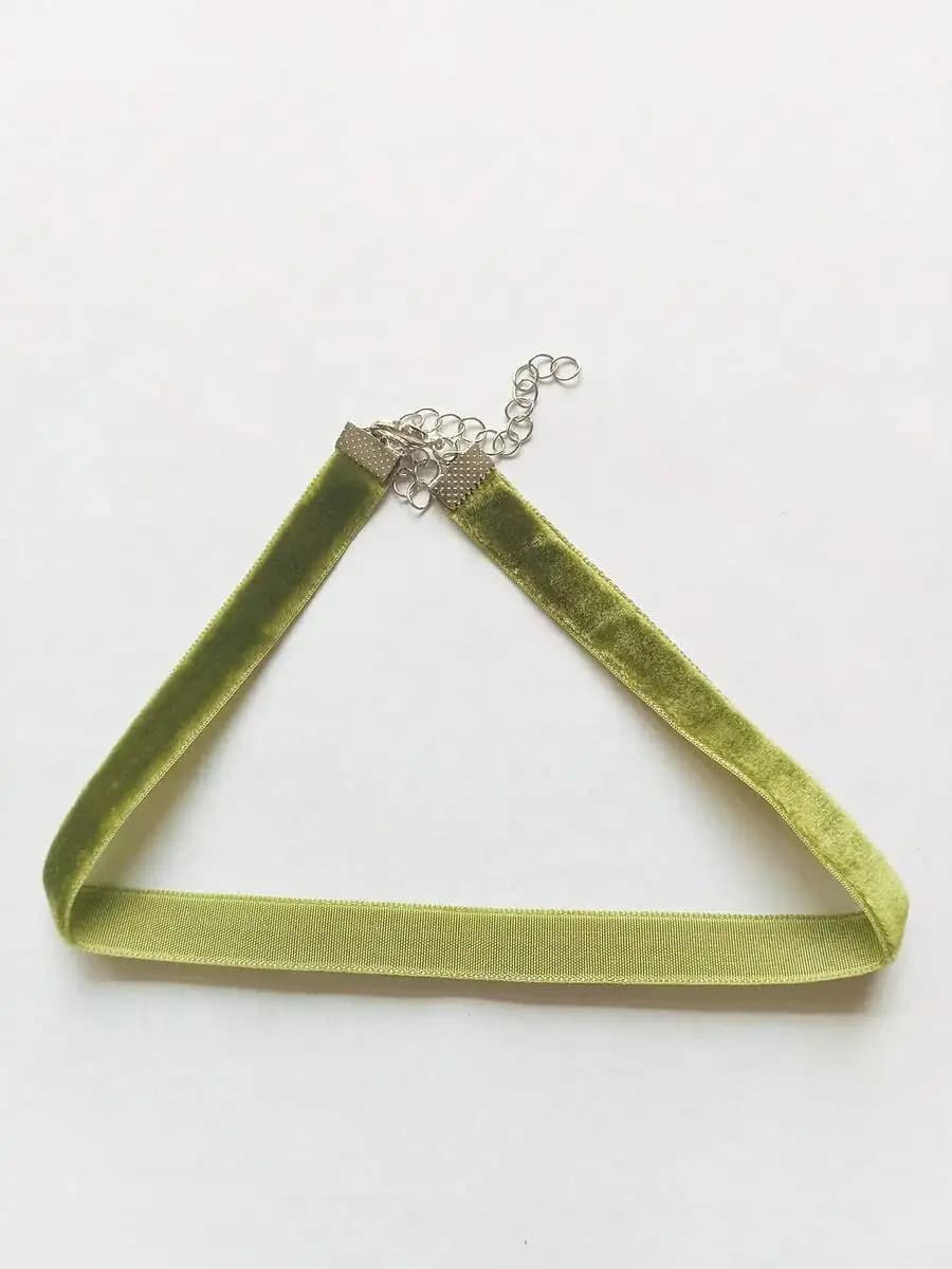 Women Fashion Dark Green Velvet Choker Necklace With Chain Adjuster