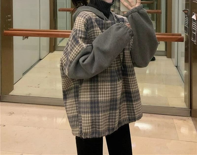 2025 Winter Plaid High Neck Fake Two-Piece Sweatshirt for Women Loose Fit Fleece Lined Thick Versatile Top Jacket