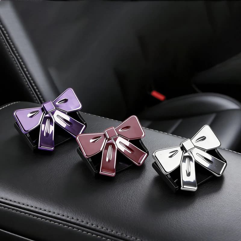 Clip per Cintura di Sicurezza Auto a Forma di Fiocco, Fermacintura Regolabile, Clip di Posizionamento Universali per Cinture di Sicurezza