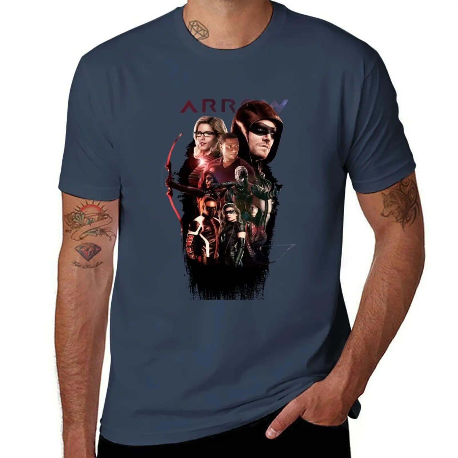 T-shirt Arrow season 6 T-shirt girocollo di grandi dimensioni