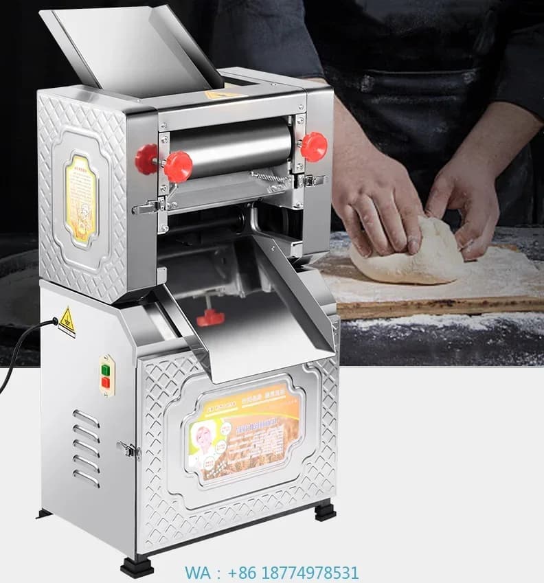 Tagliatrice di tagliatelle all'uovo che produce pasta elettrica commerciale