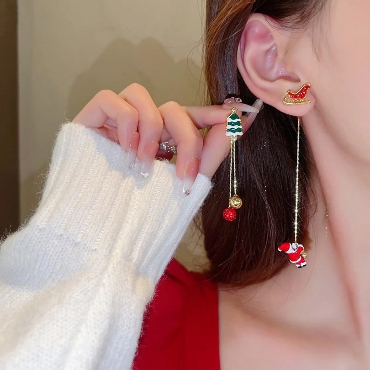 Christmas Tree Sleigh Sock Hat Dangle Earrings Cute Crawling Santa Claus Snowflake Fringe Drop Earrings For Women Men Jewelry