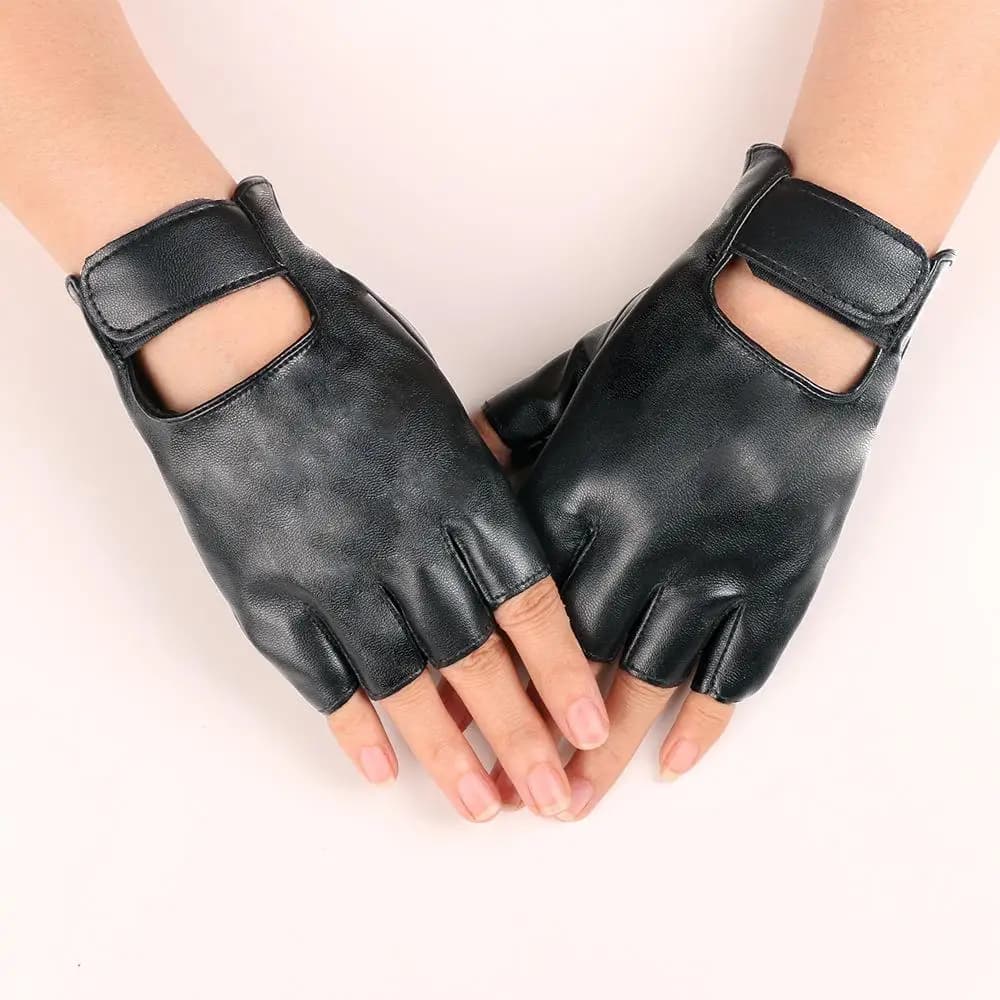 Guanti mezze dita in pelle PU punk gotico nero Donna Uomo Guanti da guida hip-hop Guanti senza dita scavati per feste motociclistiche