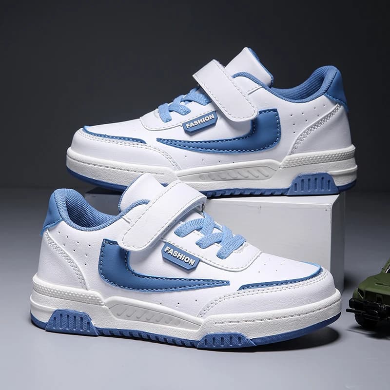 Scarpe per bambini di lusso Sneaker per ragazzi da 4 a 8 anni Design per bambini Skate Sneaker casual Moda Nuove scarpe sportive per ragazzo autunnali in pelle PU