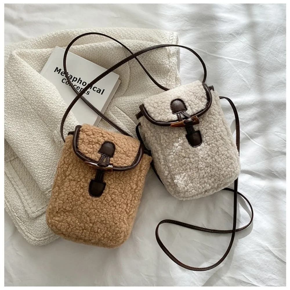 Nuova borsa per telefono invernale in lana d'agnello Borse a tracolla in pelliccia sintetica dolce e adorabile Portafogli da donna con borsa quadrata portatile