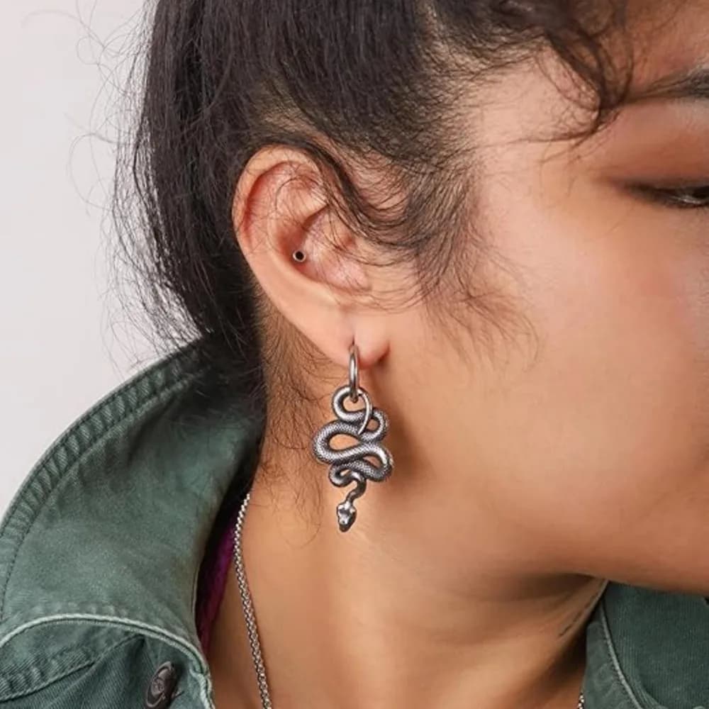 Personality Gothic Silver Color Winding Spirit Snake Pendant Dangle Earrings for Women Hallowmas Party Hip-hop Punk Jewelry Gift