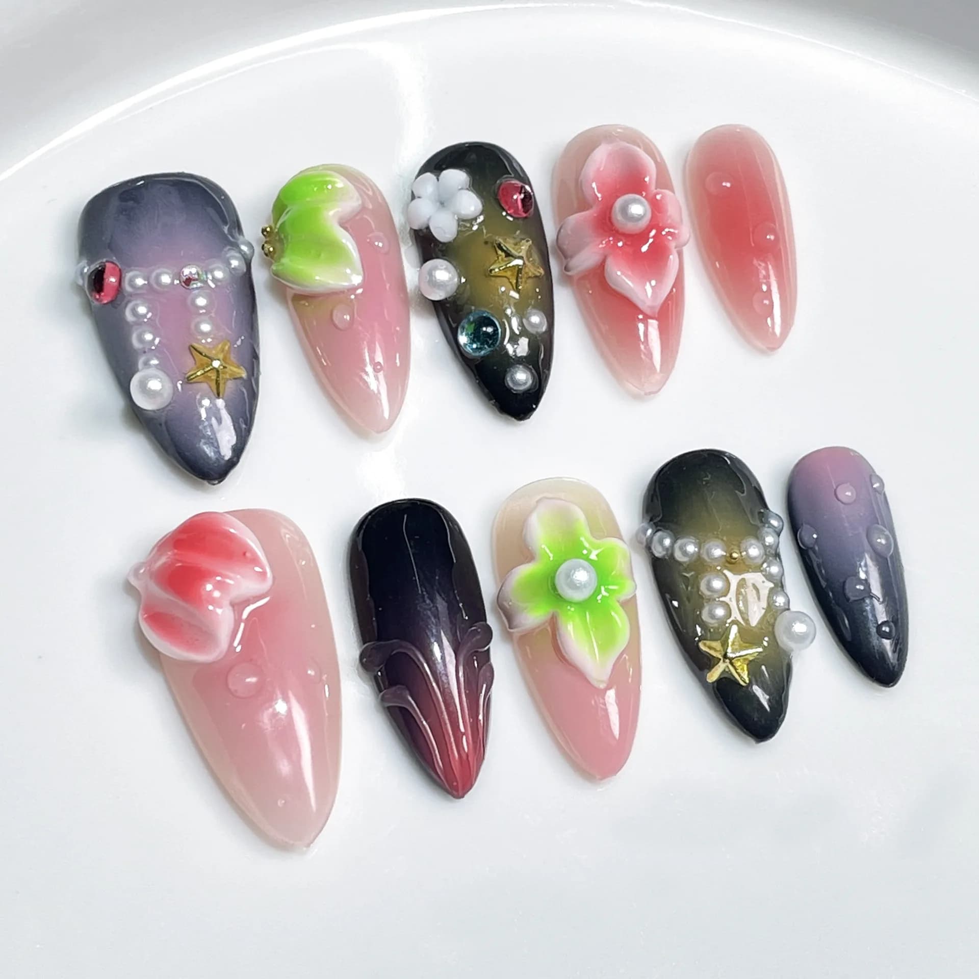 10 pieces cute hand made sweet print on nails full glossy cover colored with 3D fruit star design gel almond nail tips removable art