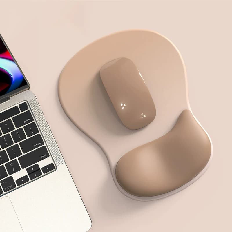 Comodo tappetino per mouse con poggiapolsi in gel Tappetino per mouse ergonomico per alleviare il dolore Superficie di supporto per il polso liscia e base in PU antiscivolo