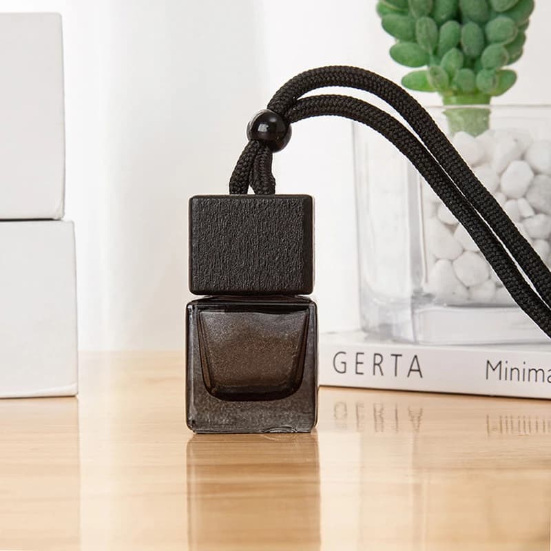 8ml dyed square cap black bottle empty essential oil diffuser for self deodorant fragrance for environment perfume bottle ornament