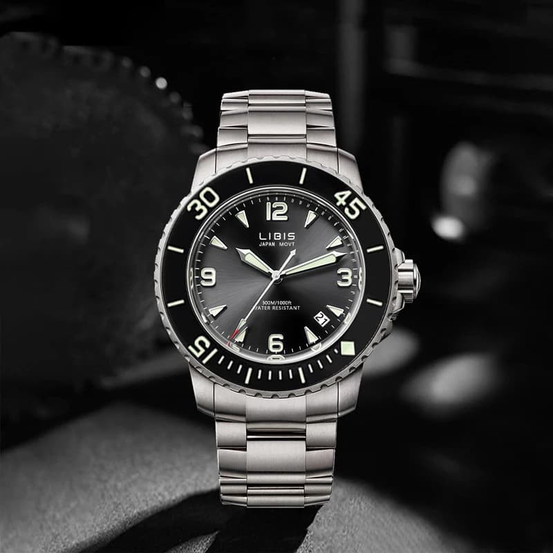 Orologio da Uomo Classico Nero con Quadrante al Quarzo, Cinturino in Acciaio, Calendario Luminoso, Impermeabile, per Sport e Tempo Libero