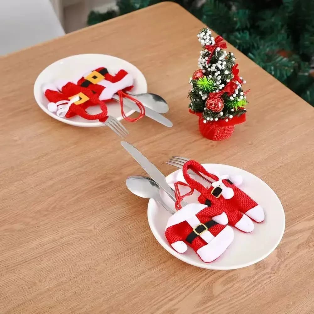 Runto 6 Pcs Christmas Cutlery Bags Santa Claus Knife and Fork Storage Bag Set Suitable for Home Kitchen Restaurant Decoration