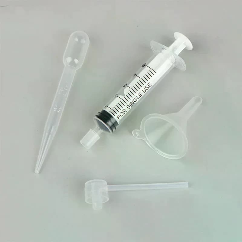 3/4 pieces set of instruments of recharge perfume diffuser plastic syringe strawberries funnel dispensing spray cosmetic tools required