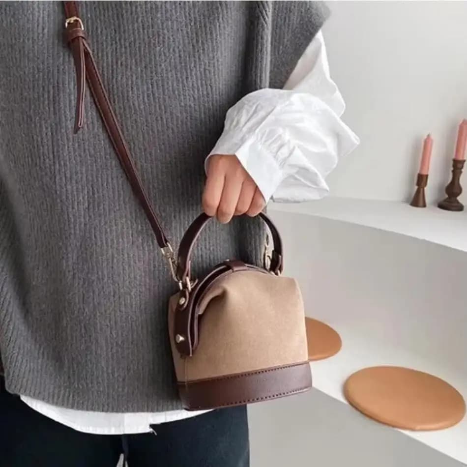 Borsa alla moda Borsa a tracolla multifunzionale Borsa a tracolla alla moda Versione coreana Borsa a tracolla semplice Stile spogliatoio