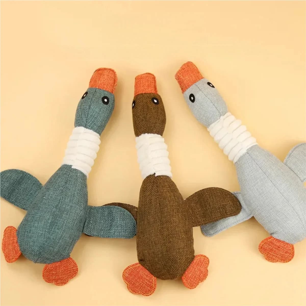 Realistic Wild Goose Sounds Dog Toy Squeaky Soft Plush Puppy Chew Toy Teeth Cleaning Interactive Training Pet Toy for Indoor Dog