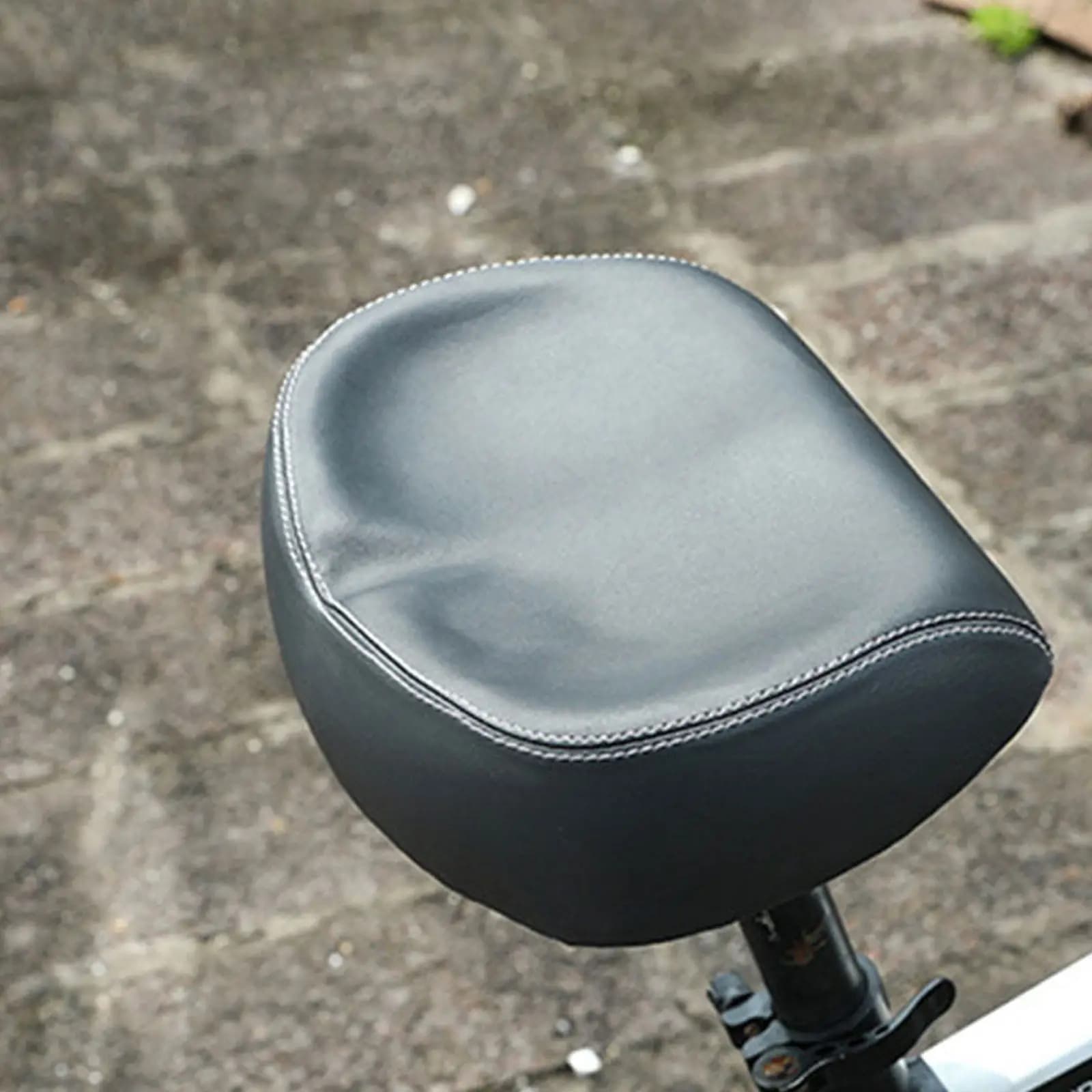 Sella Bici Allargata 1 Pezzo, Comoda e Antiurto, Cuscino Ergonomico Traspirante per Bici da Corsa e Mountain Bike, Nera