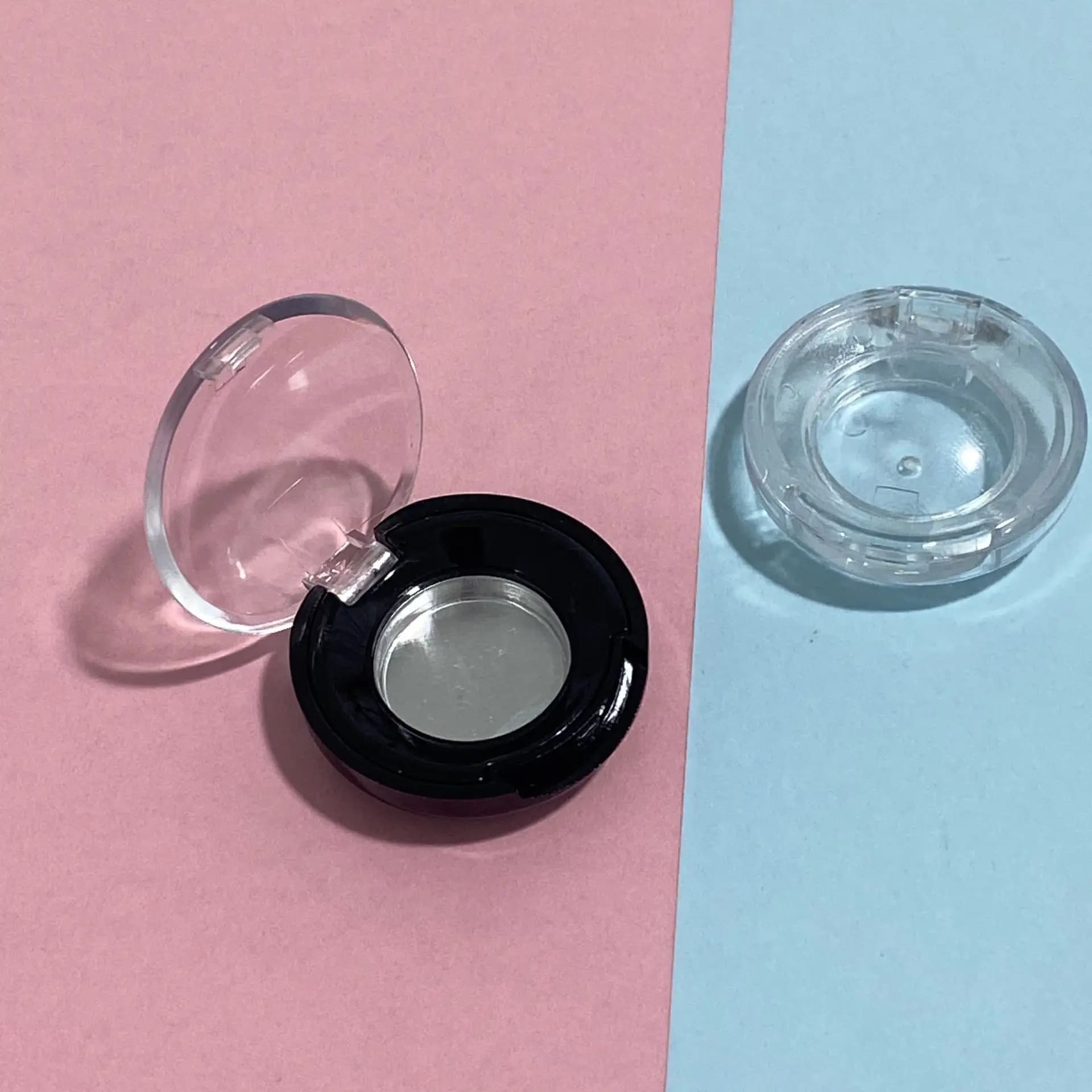Round Empty Eyeshadow Case Rouge Lipstick Box Pigment Palette Refillable Foundation Makeup Dispenser With Pallet
