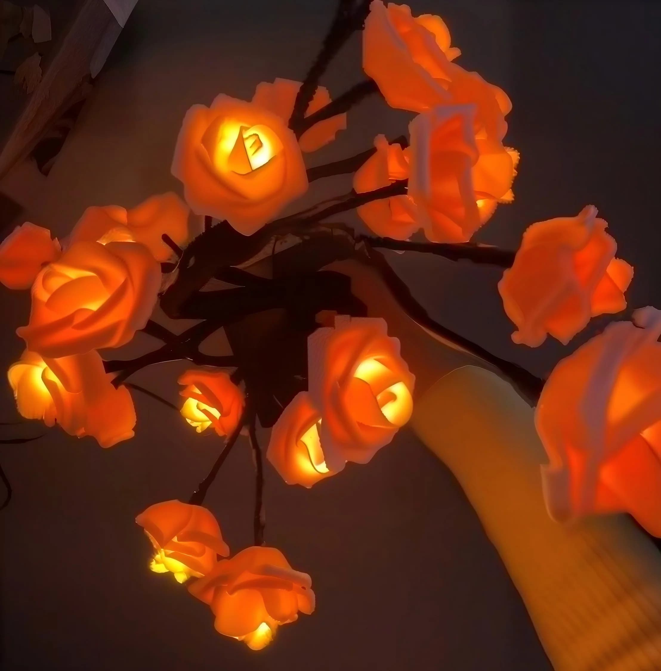 Lampada da Tavolo LED a Forma di Albero di Rose, Alimentata USB, Luce Notturna con Fiori Artificiali per Camera da Letto, Soggiorno, Feste, Matrimoni, Decorazione per San Valentino